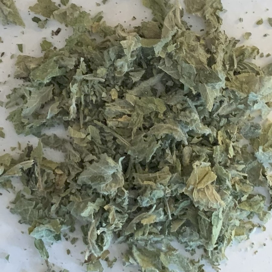 Apple Mint (dried leaf)*